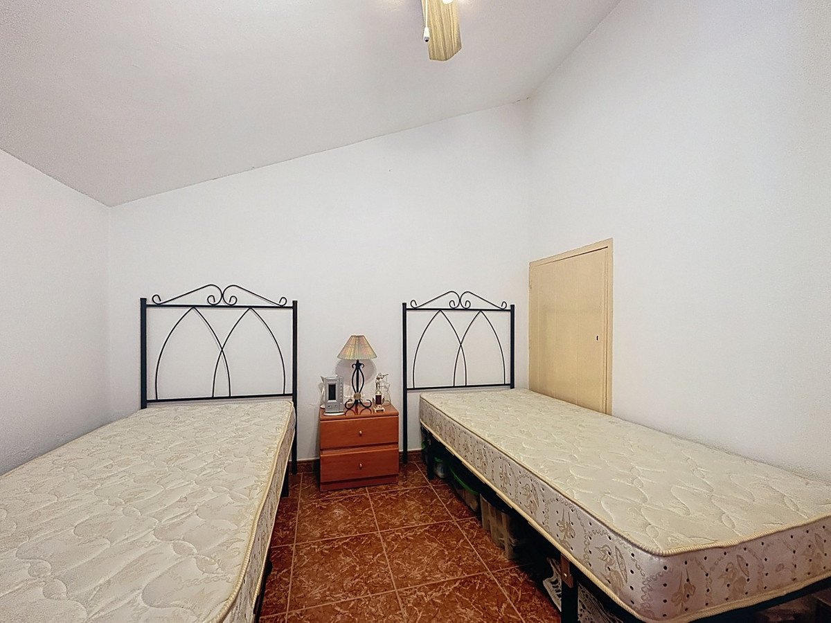 Huis te koop in Periana | 5 slaapkamers H5049922