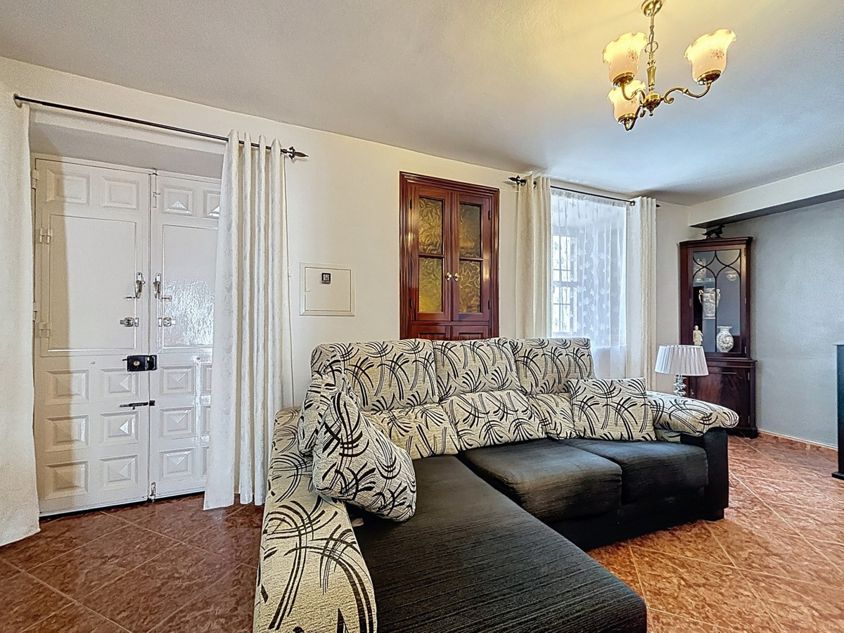Huis te koop in Periana | 5 slaapkamers H5049922