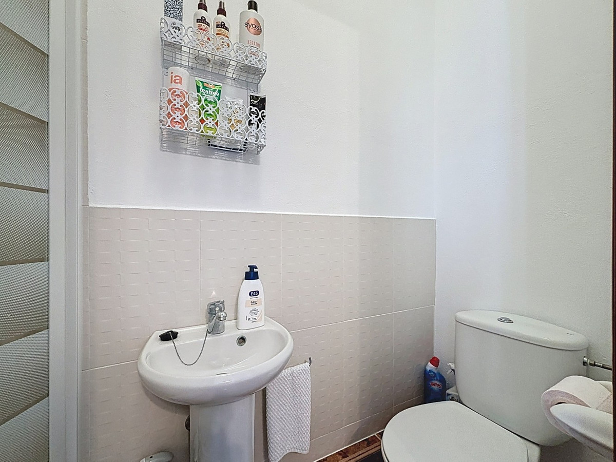 Huis te koop in Periana | 5 slaapkamers H5049922