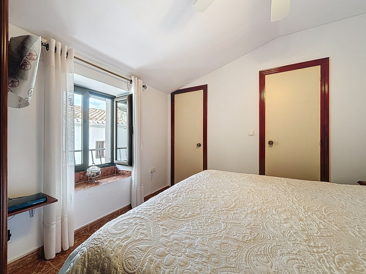 Huis te koop in Periana | 5 slaapkamers H5049922
