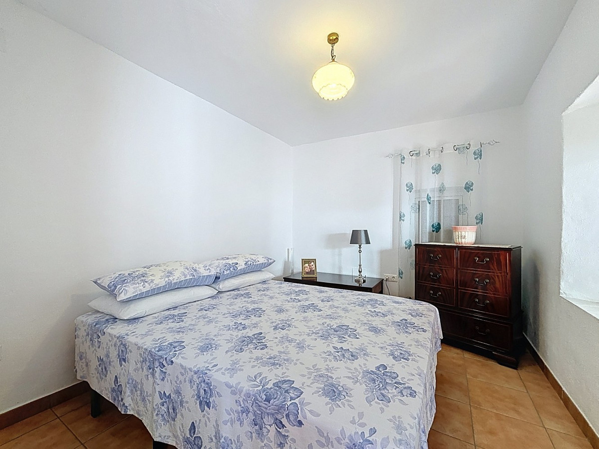 Huis te koop in Periana | 5 slaapkamers H5049922