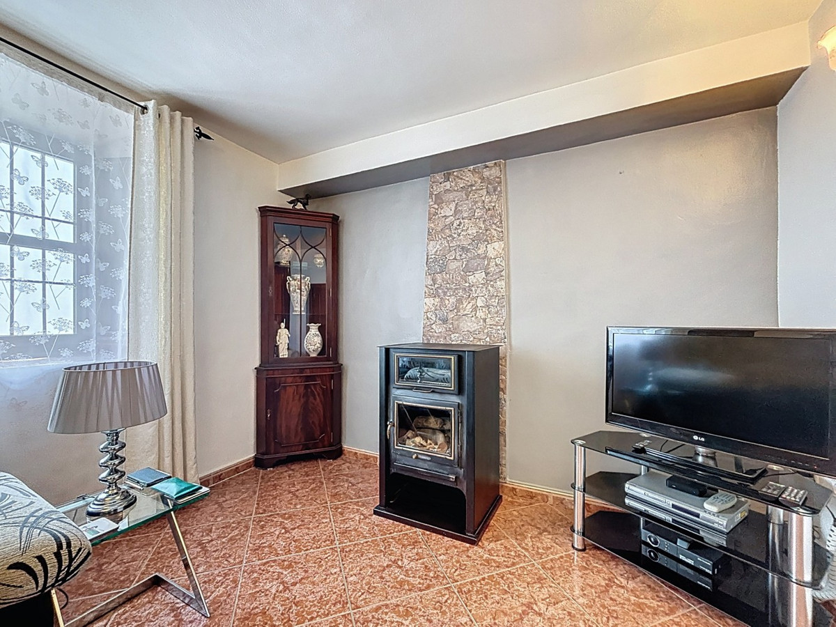 Huis te koop in Periana | 5 slaapkamers H5049922