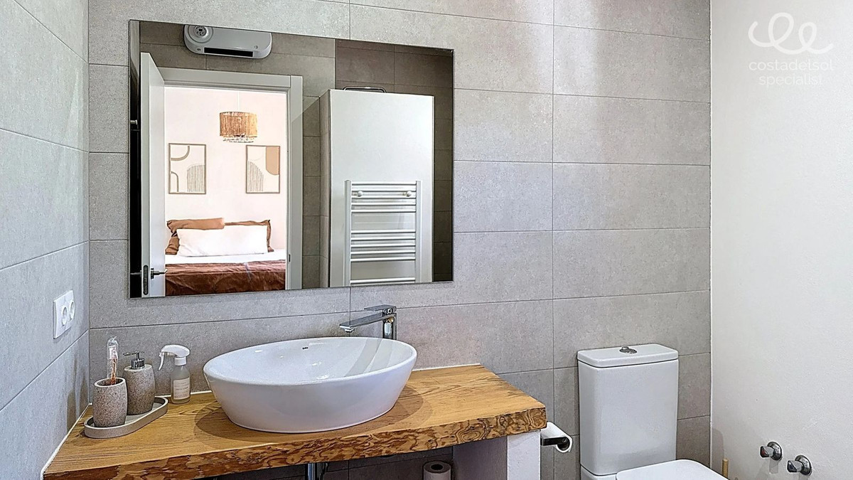 Finca - Cortijo te koop in Periana | 7 slaapkamers H5118910