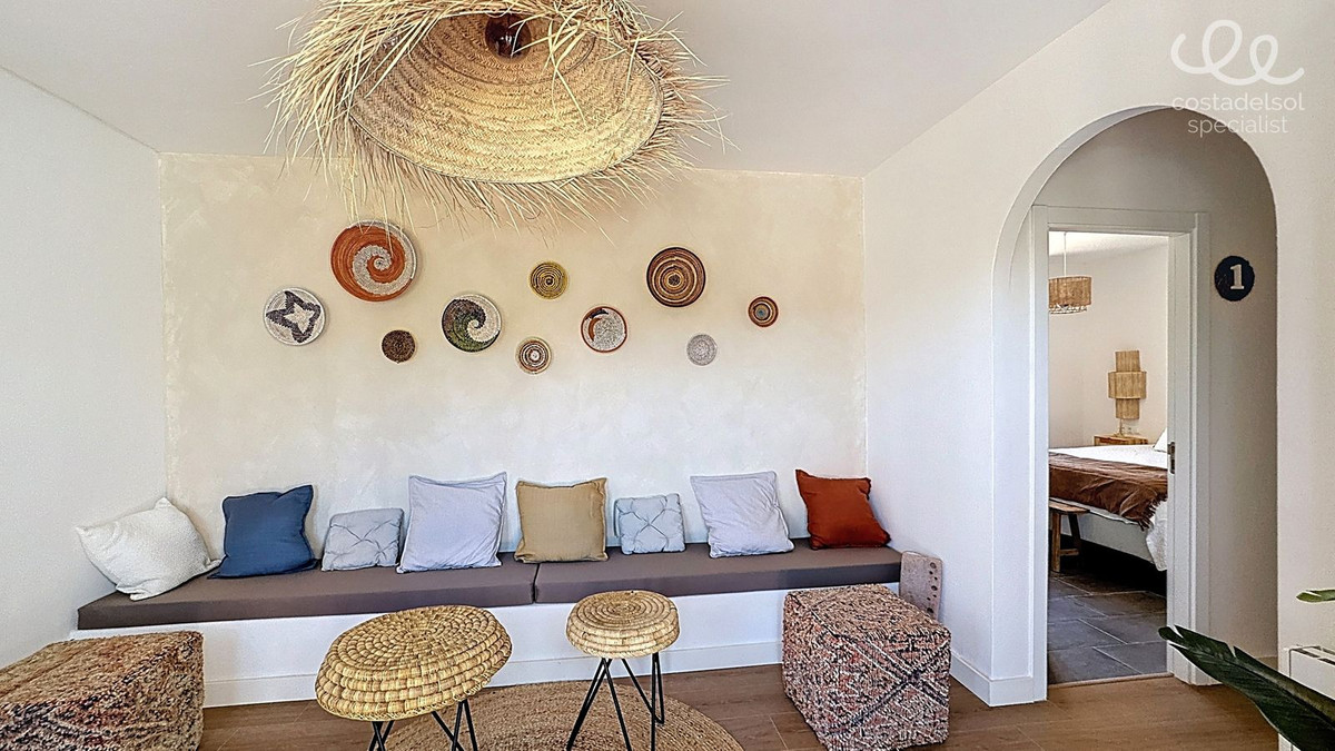 Finca - Cortijo te koop in Periana | 7 slaapkamers H5118910