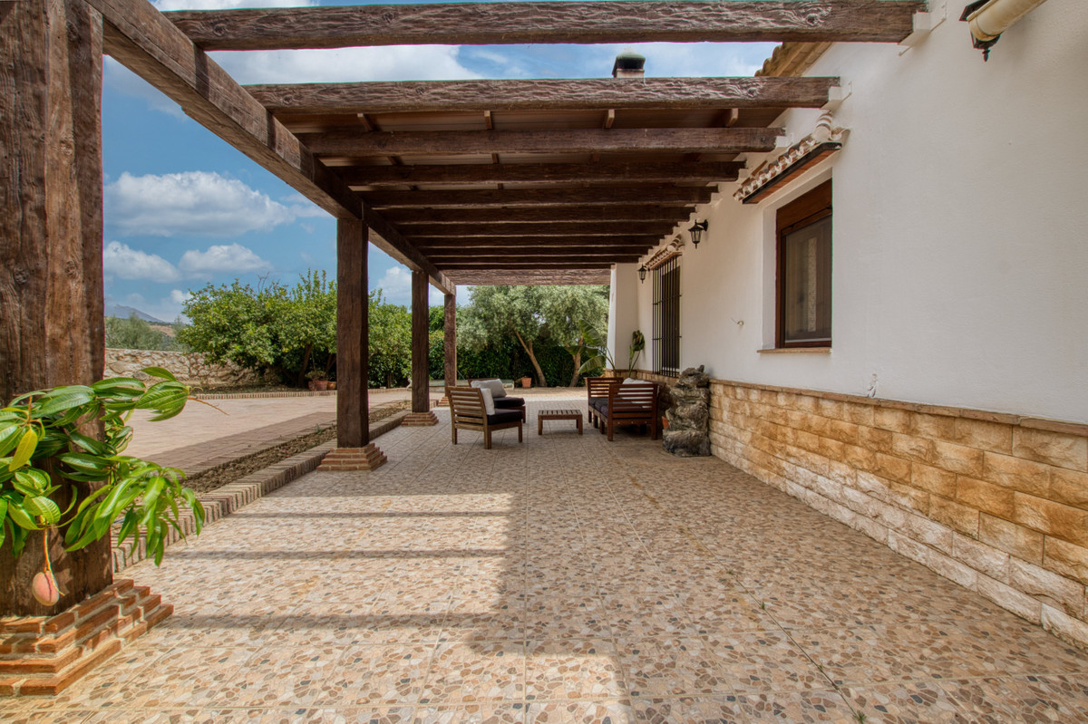 Huis te koop in Periana | 3 slaapkamers H5121196