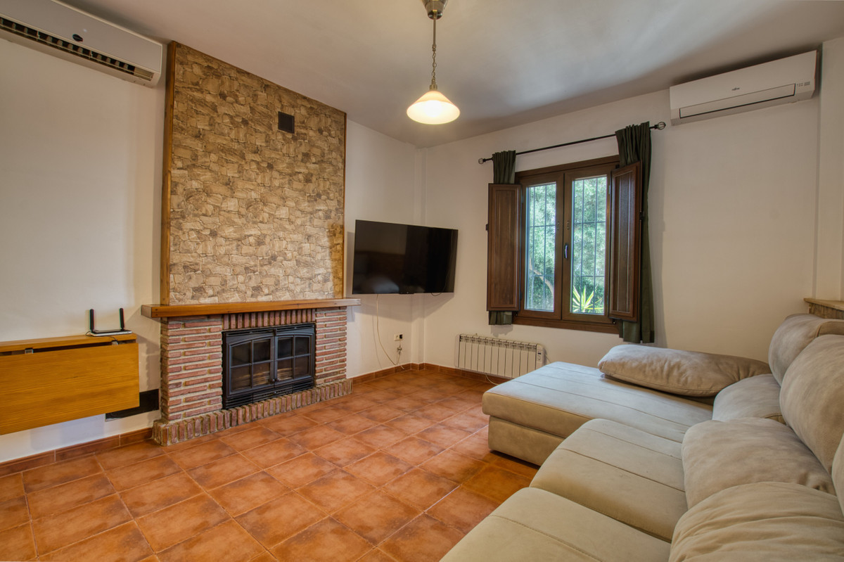 Huis te koop in Periana | 3 slaapkamers H5121196