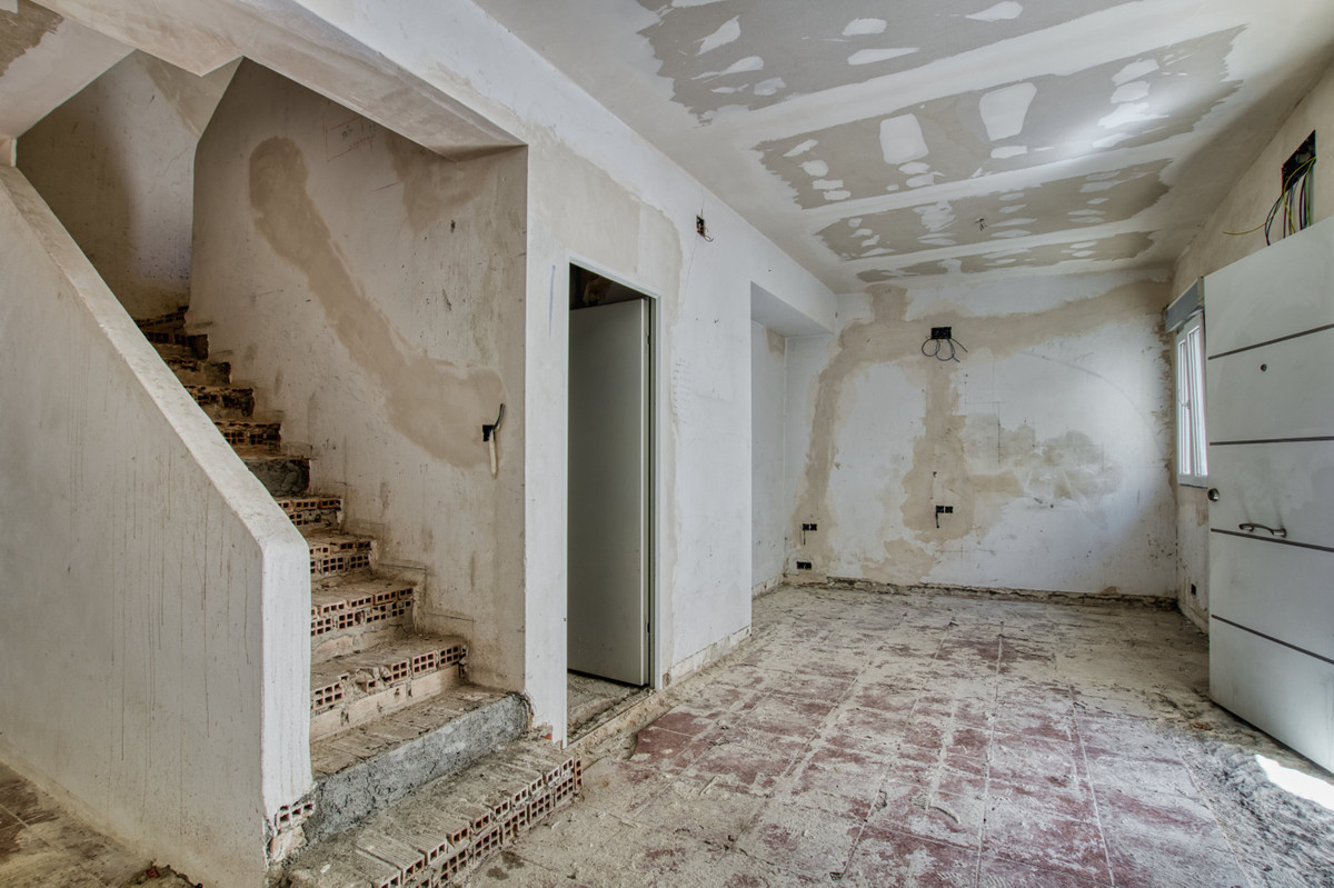 Huis te koop in Periana | 4 slaapkamers H5125402