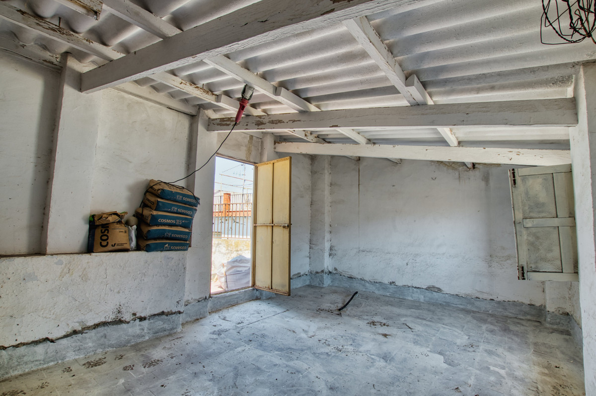 Huis te koop in Periana | 4 slaapkamers H5125402