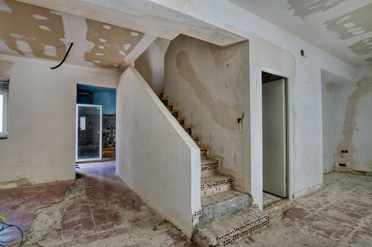 Huis te koop in Periana | 4 slaapkamers H5125402