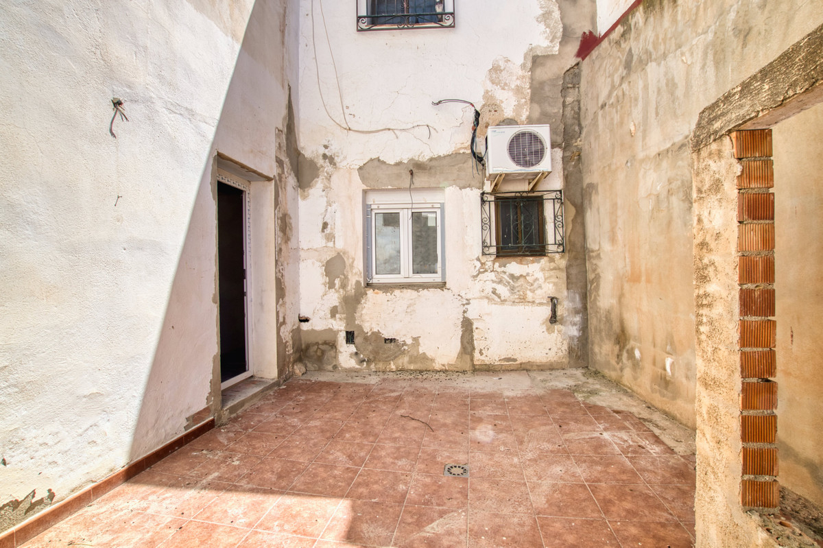 Huis te koop in Periana | 4 slaapkamers H5125402