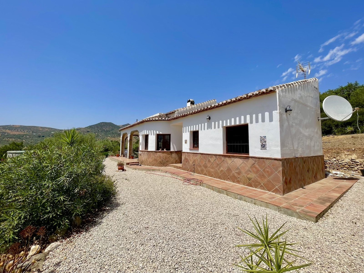 Huis te koop in Periana | 3 slaapkamers H5137984