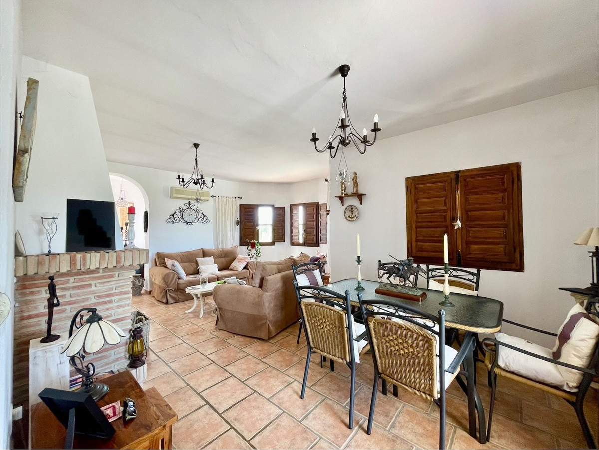 Huis te koop in Periana | 3 slaapkamers H5137984