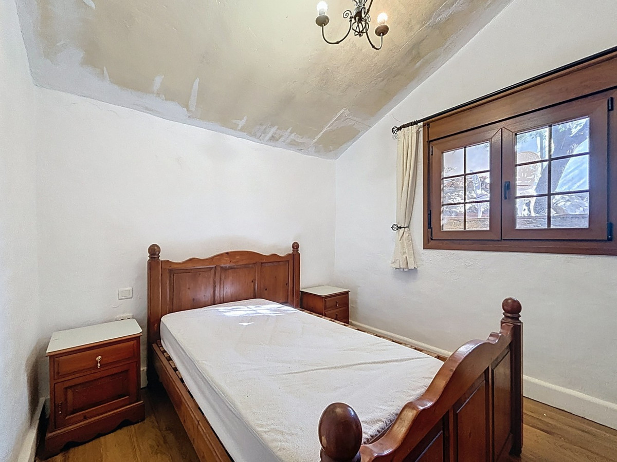 Huis te koop in Periana | 4 slaapkamers H5255137