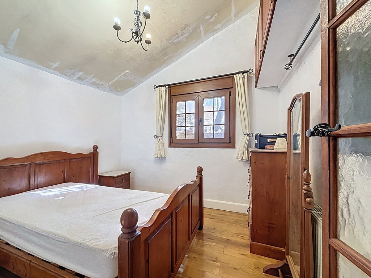 Huis te koop in Periana | 4 slaapkamers H5255137