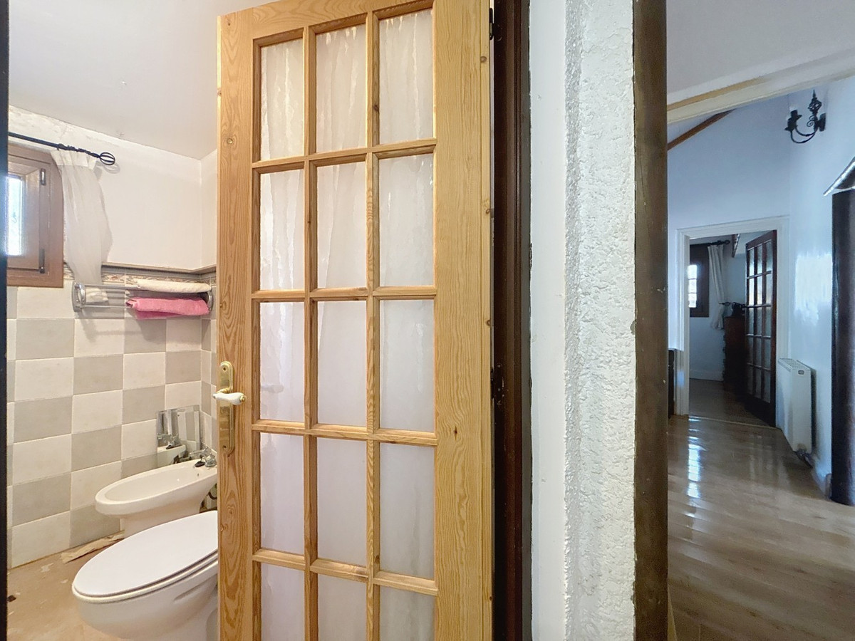 Huis te koop in Periana | 4 slaapkamers H5255137