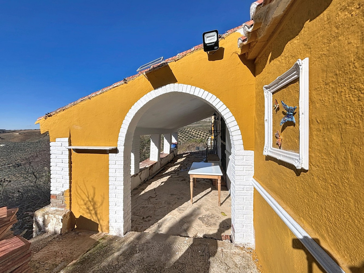 Huis te koop in Periana | 4 slaapkamers H5255137