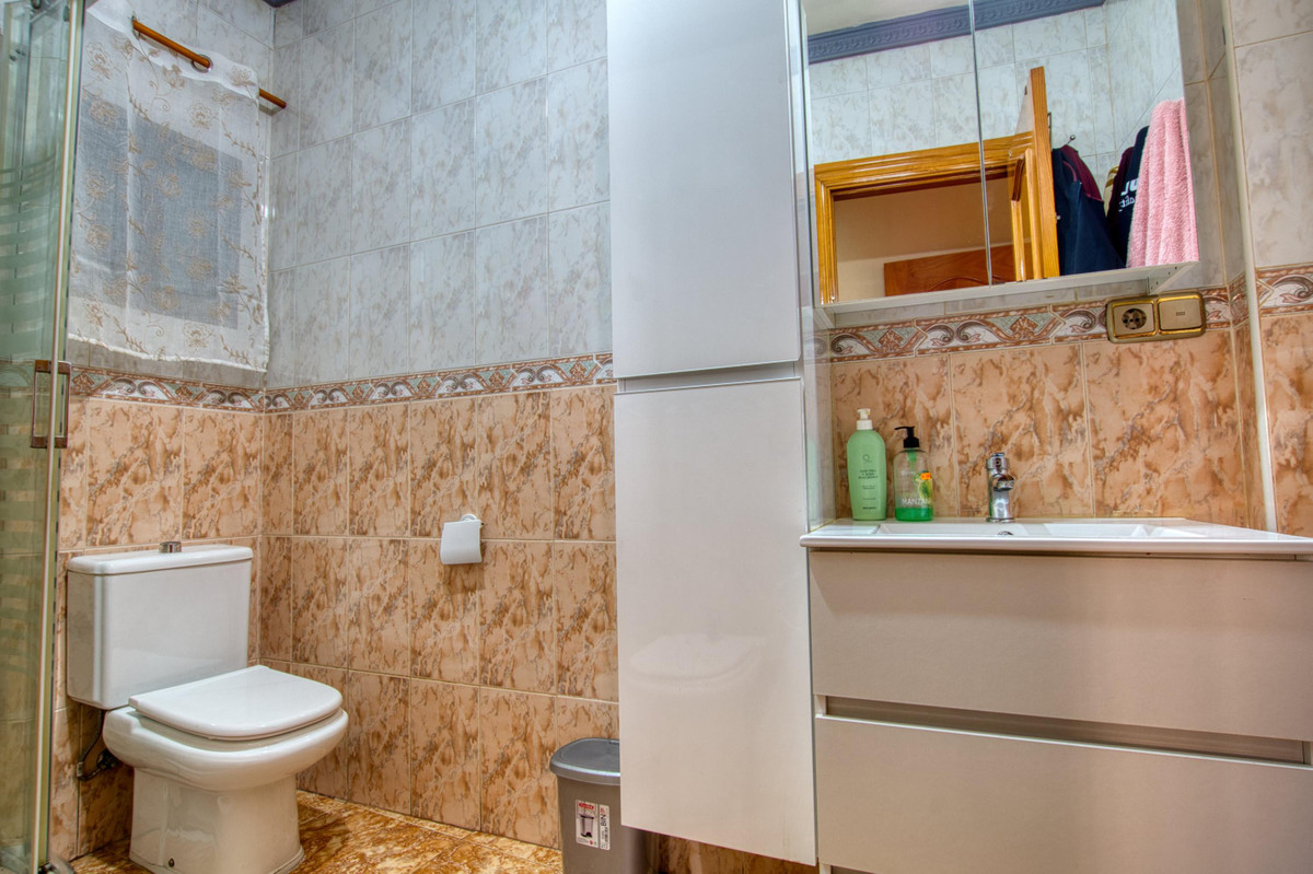 Huis te koop in Periana | 4 slaapkamers H5259586