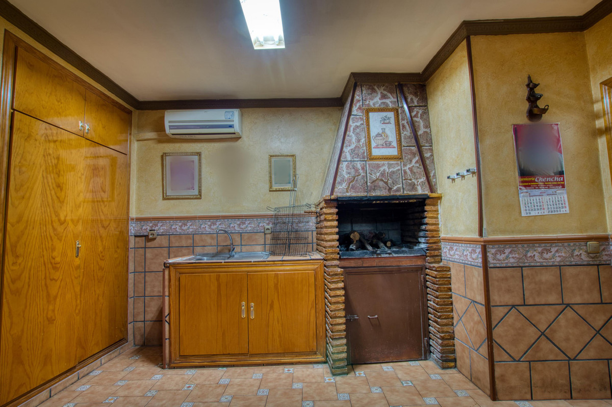 Huis te koop in Periana | 4 slaapkamers H5259586