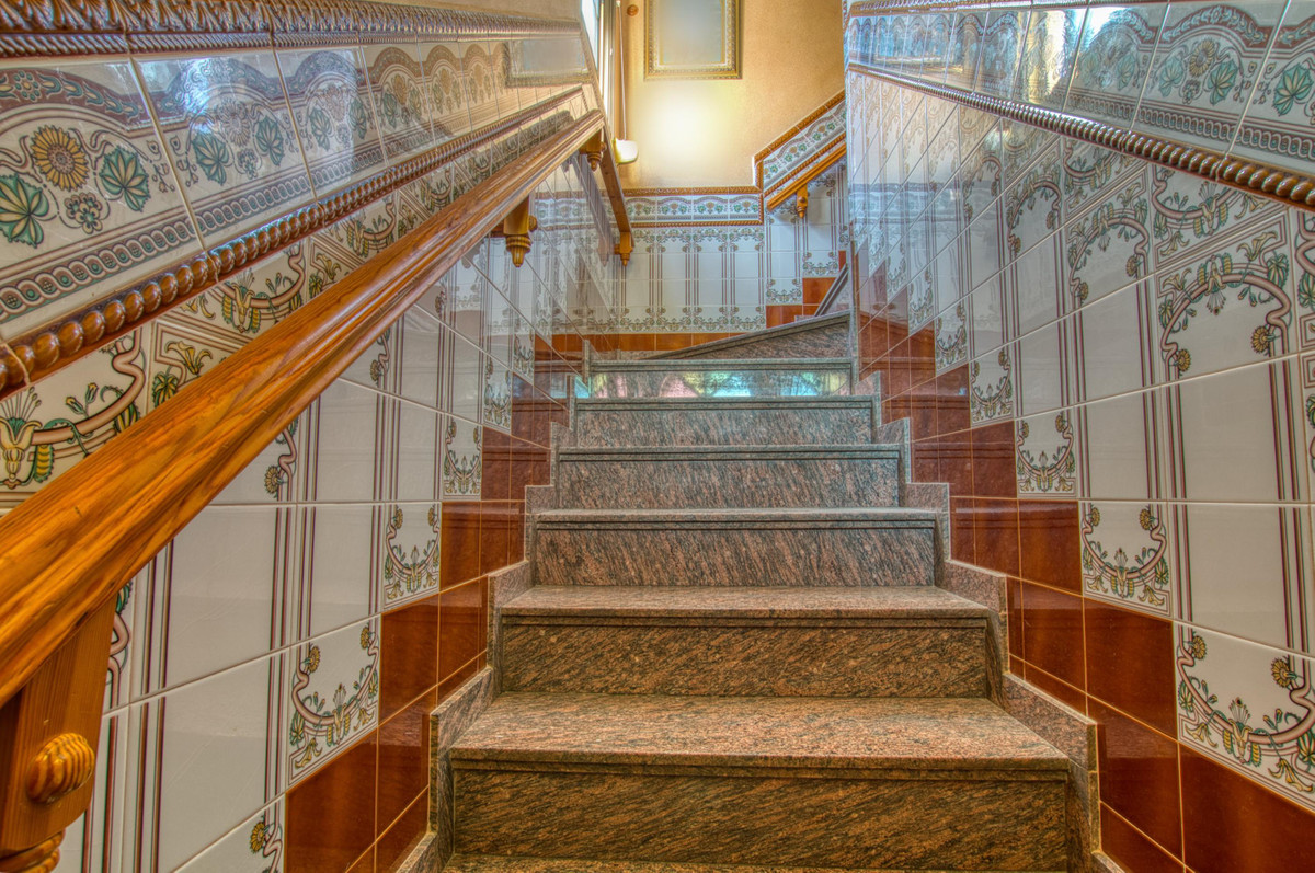 Huis te koop in Periana | 4 slaapkamers H5259586