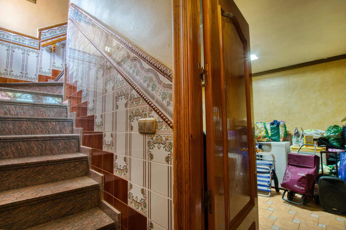 Huis te koop in Periana | 4 slaapkamers H5259586