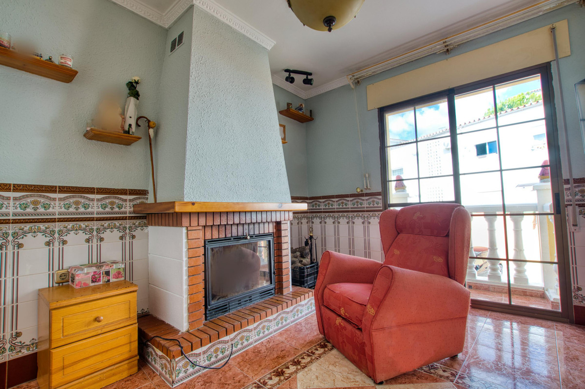 Huis te koop in Periana | 4 slaapkamers H5259586