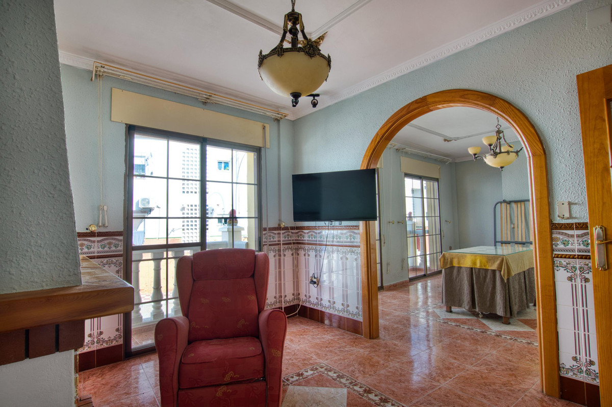 Huis te koop in Periana | 4 slaapkamers H5259586