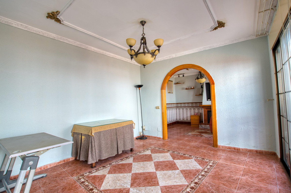 Huis te koop in Periana | 4 slaapkamers H5259586