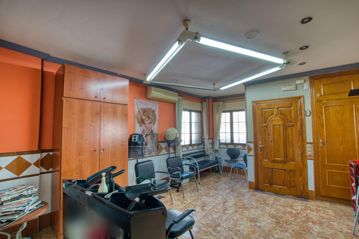 Huis te koop in Periana | 4 slaapkamers H5259586