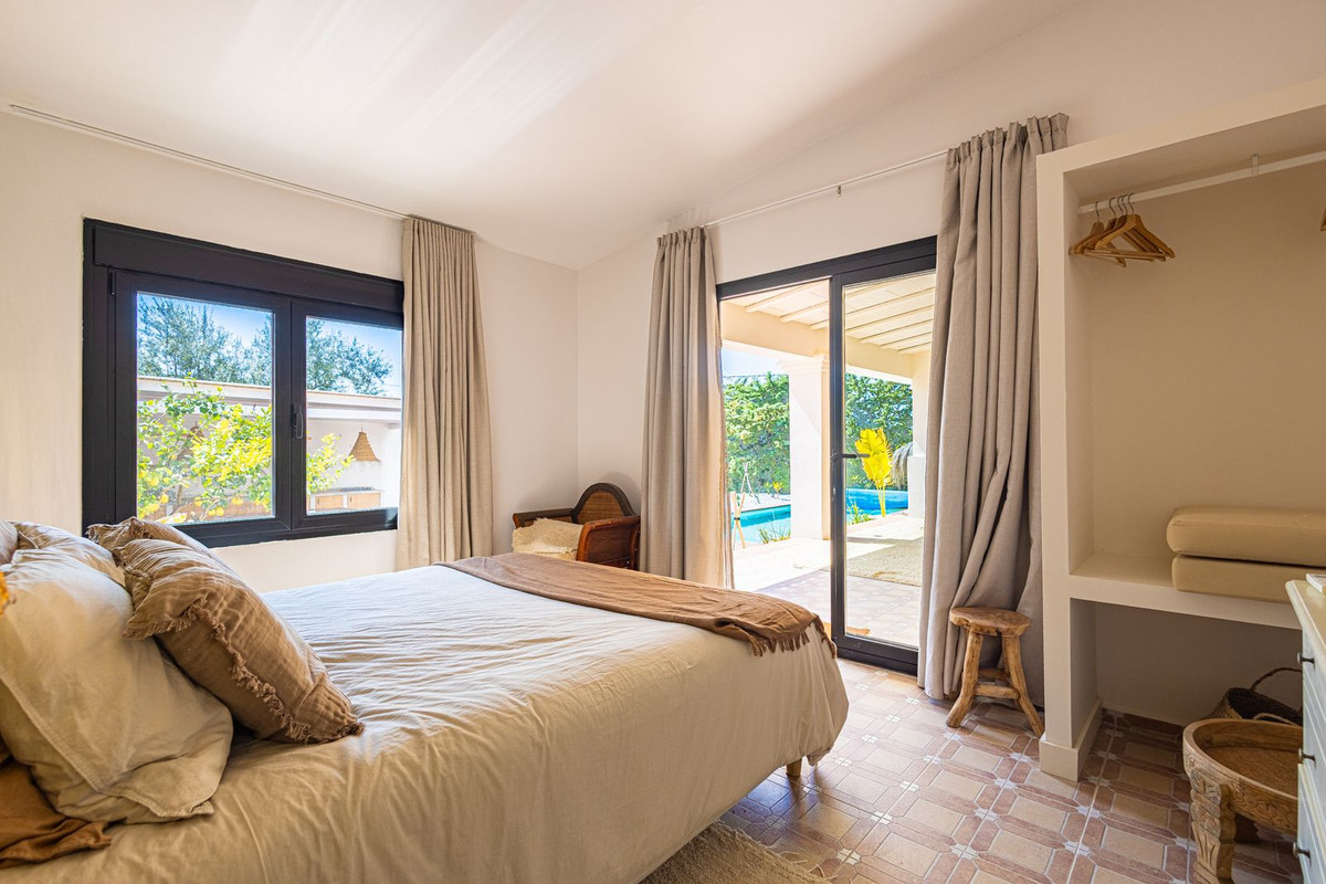 Property main view 44