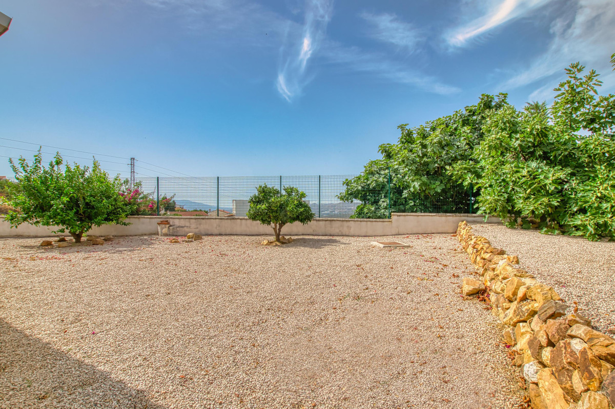 Property main view 33