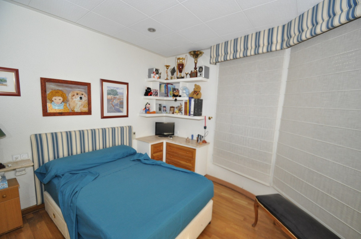 Huis te koop in Petrer | 12 slaapkamers H4231135