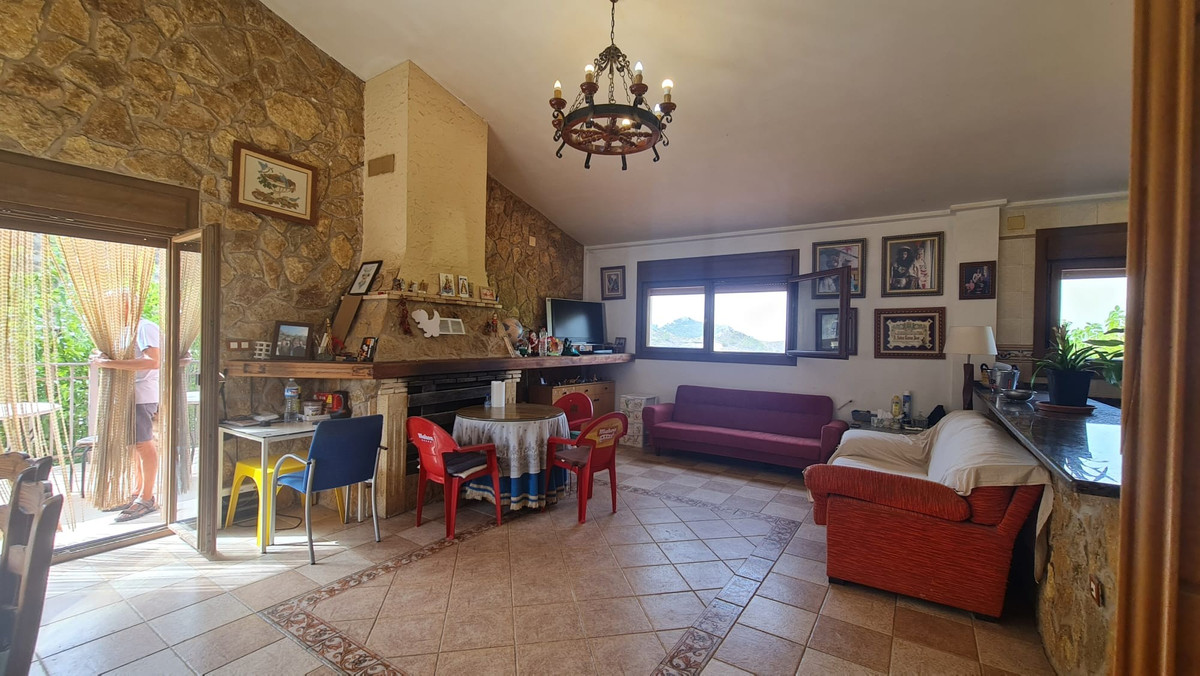 Vrijstaande Villa te koop in Petrer | 4 slaapkamers H5146456