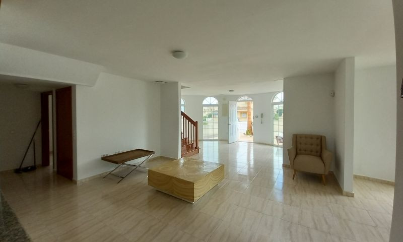 Huis te koop in Pinar de Campoverde | 4 slaapkamers H5174023