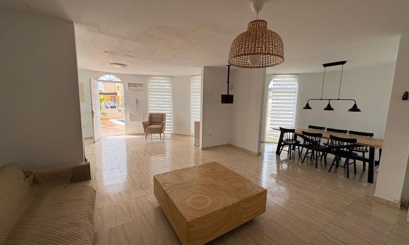 Huis te koop in Pinar de Campoverde | 4 slaapkamers H5174023