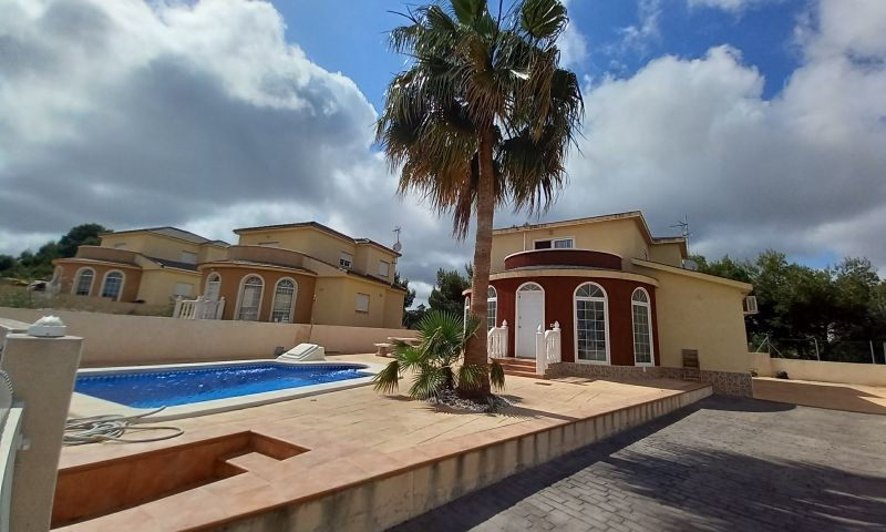 Huis te koop in Pinar de Campoverde | 4 slaapkamers H5174023
