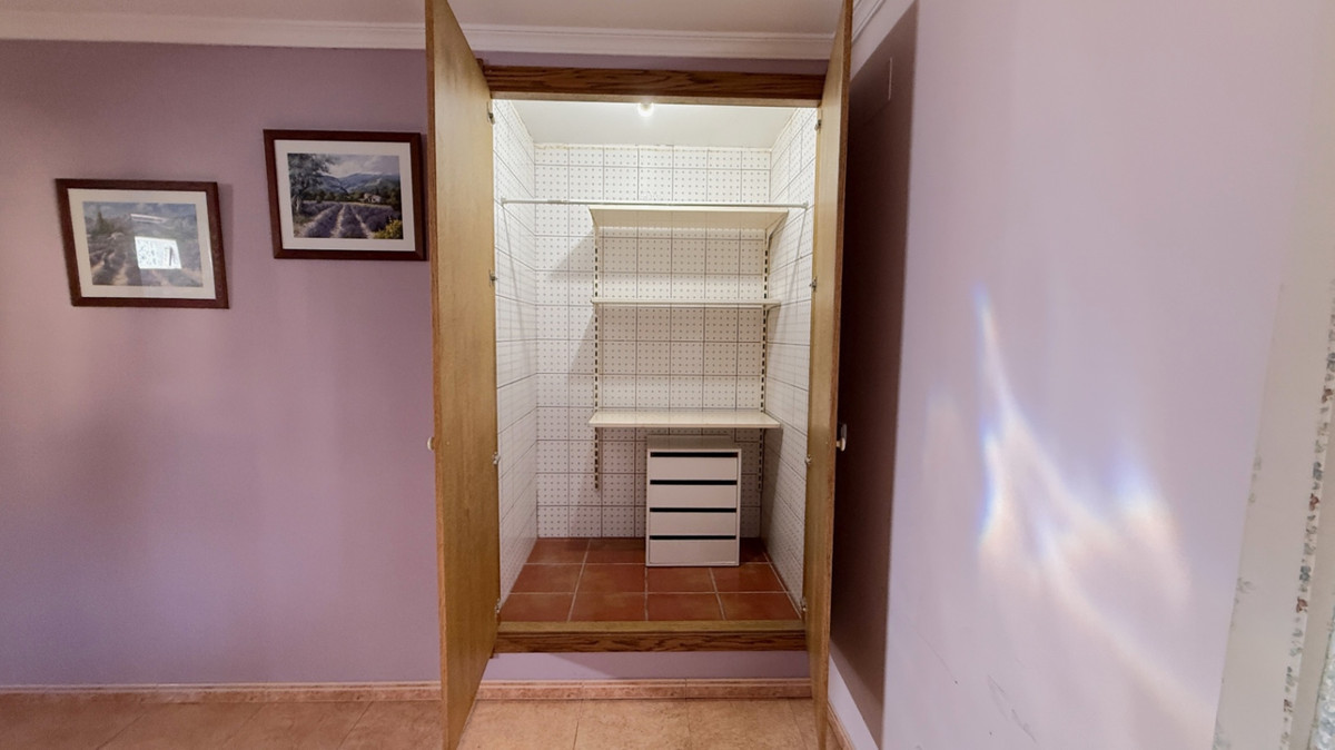 Property main view 36