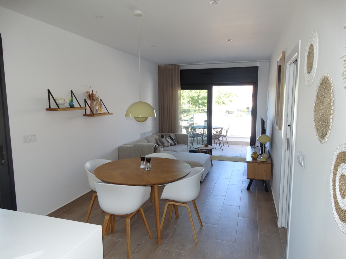 Appartement te koop in Pilar de la Horadada | 3 slaapkamers H5325559