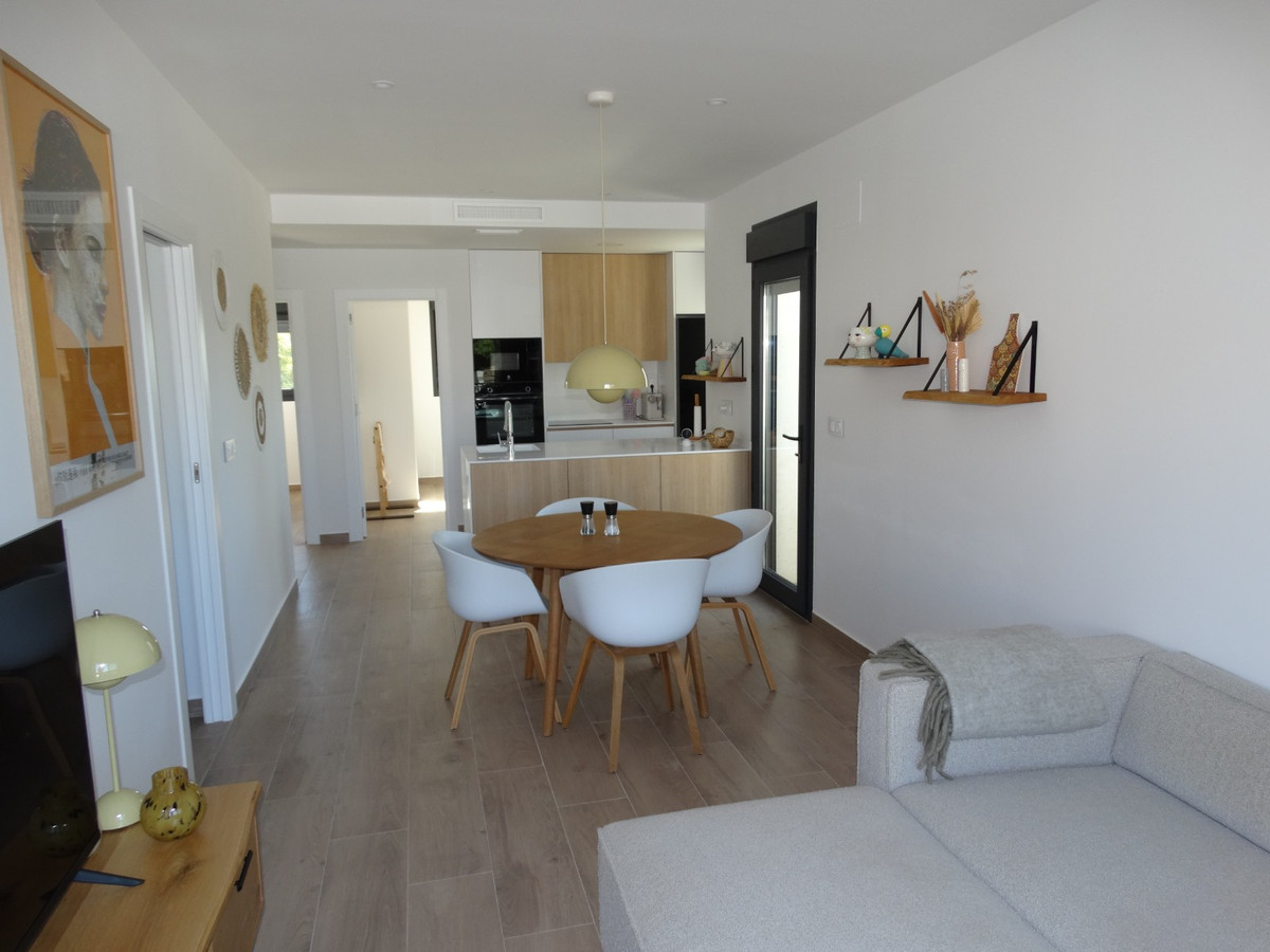 Appartement te koop in Pilar de la Horadada | 3 slaapkamers H5325559