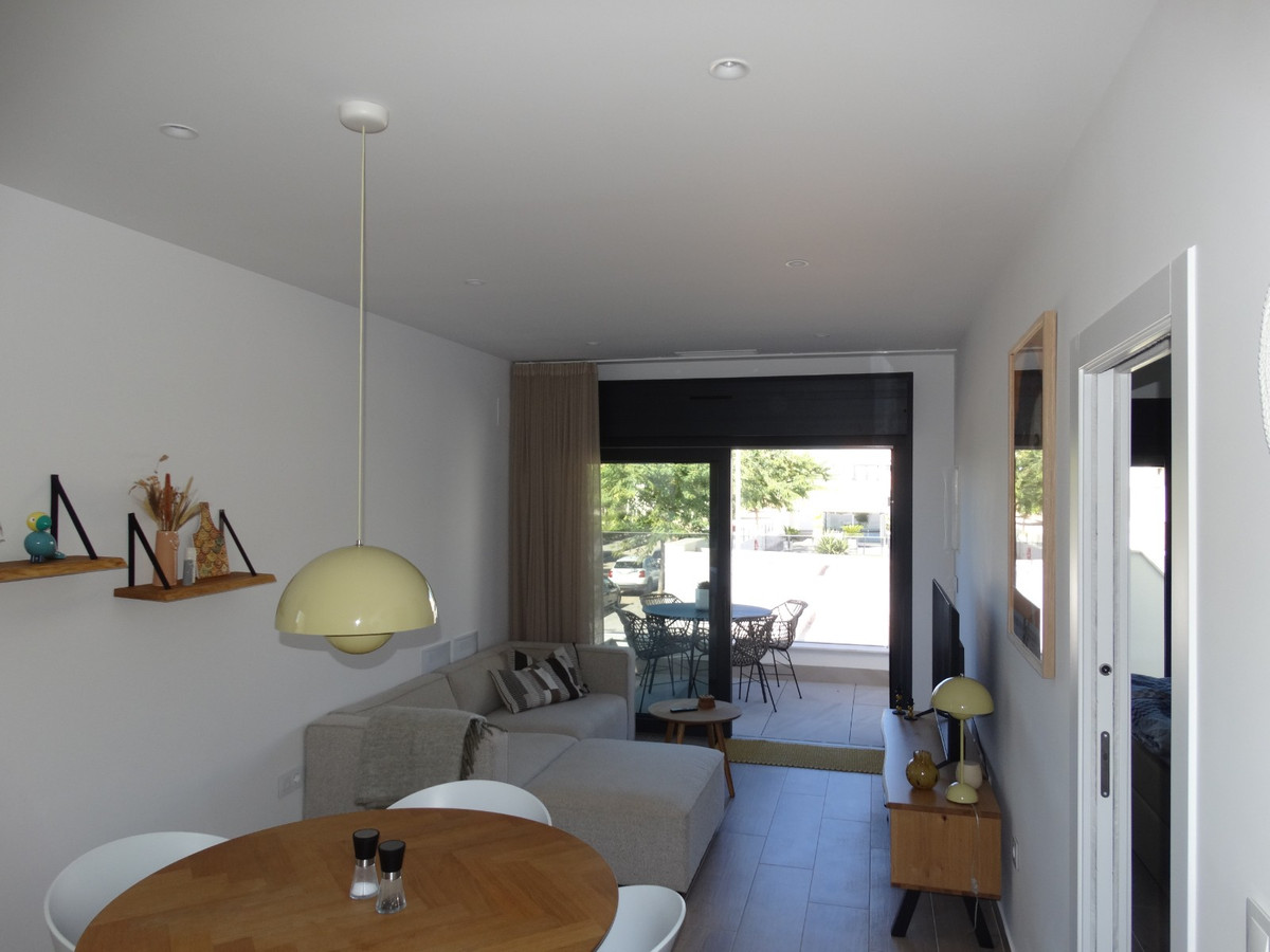 Appartement te koop in Pilar de la Horadada | 3 slaapkamers H5325559