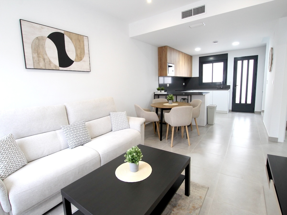 Huis te koop in Pilar de la Horadada | 3 slaapkamers H5325589