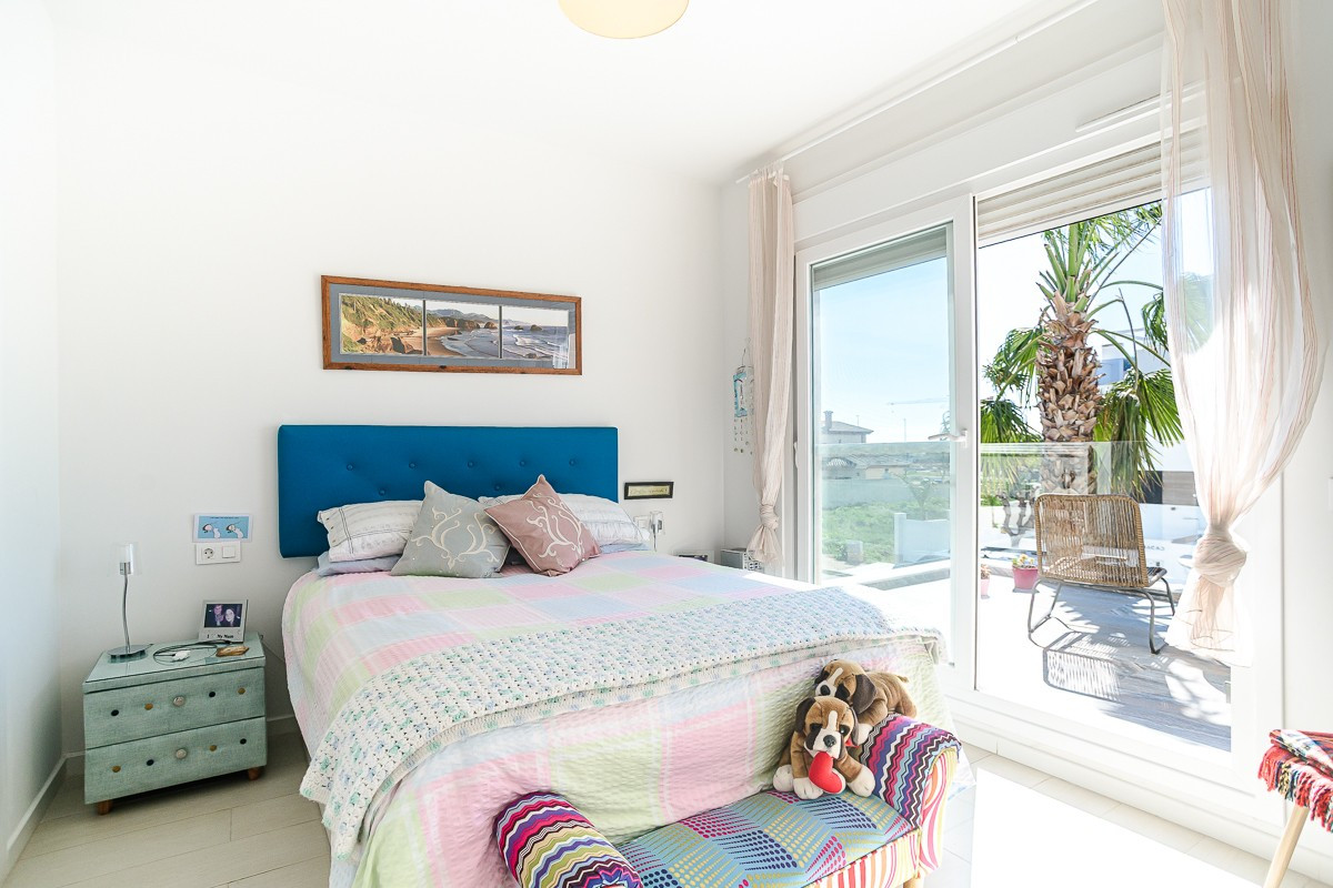 Huis te koop in Pilar de la Horadada | 3 slaapkamers H5333995