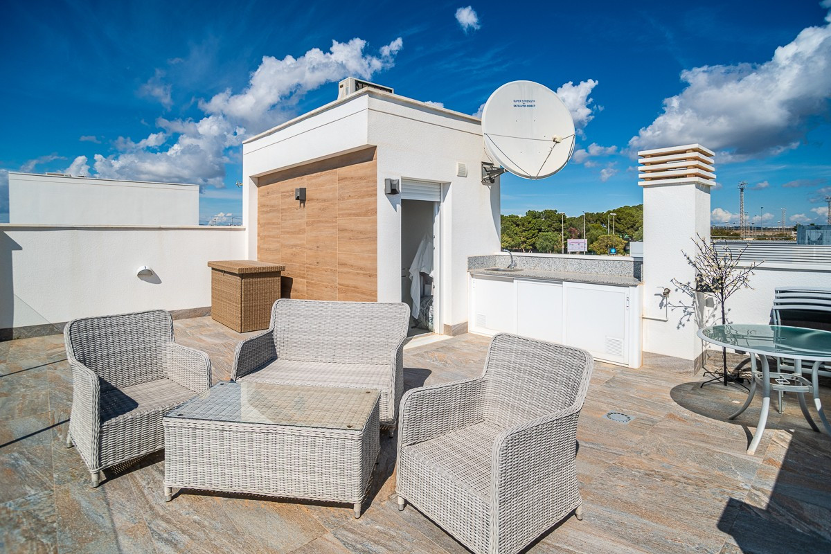 Huis te koop in Pilar de la Horadada | 3 slaapkamers H5333995