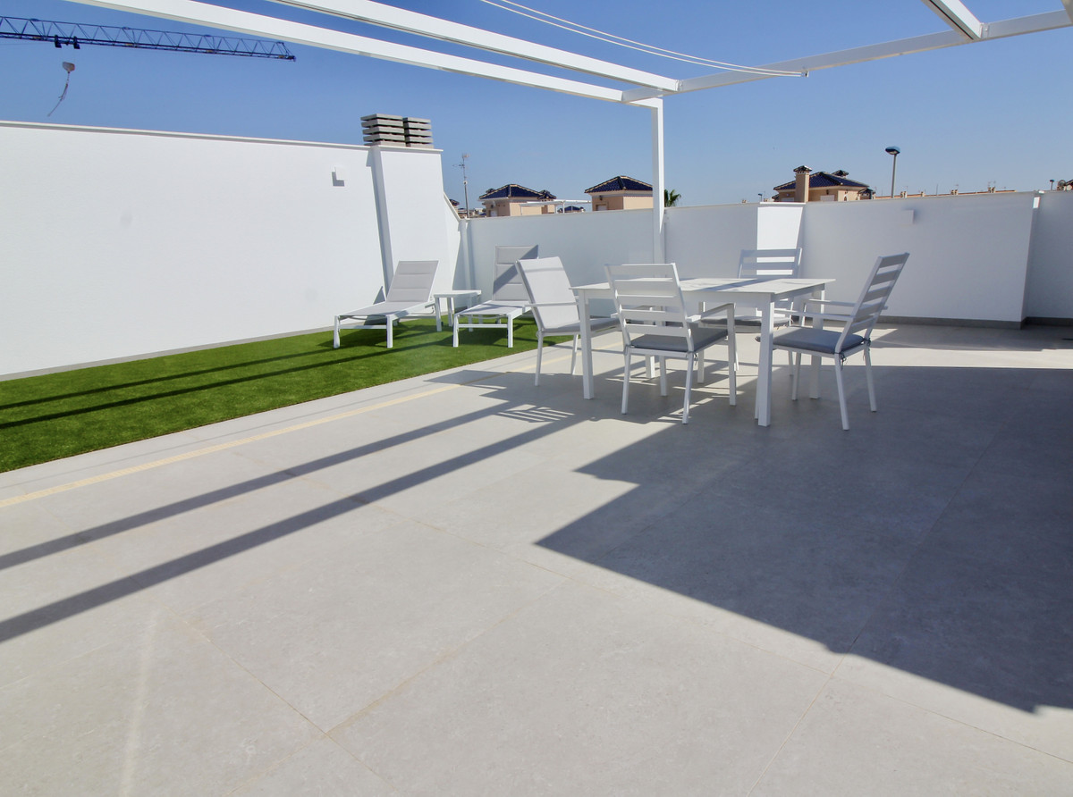 Huis te koop in Pilar de la Horadada | 3 slaapkamers H5435779