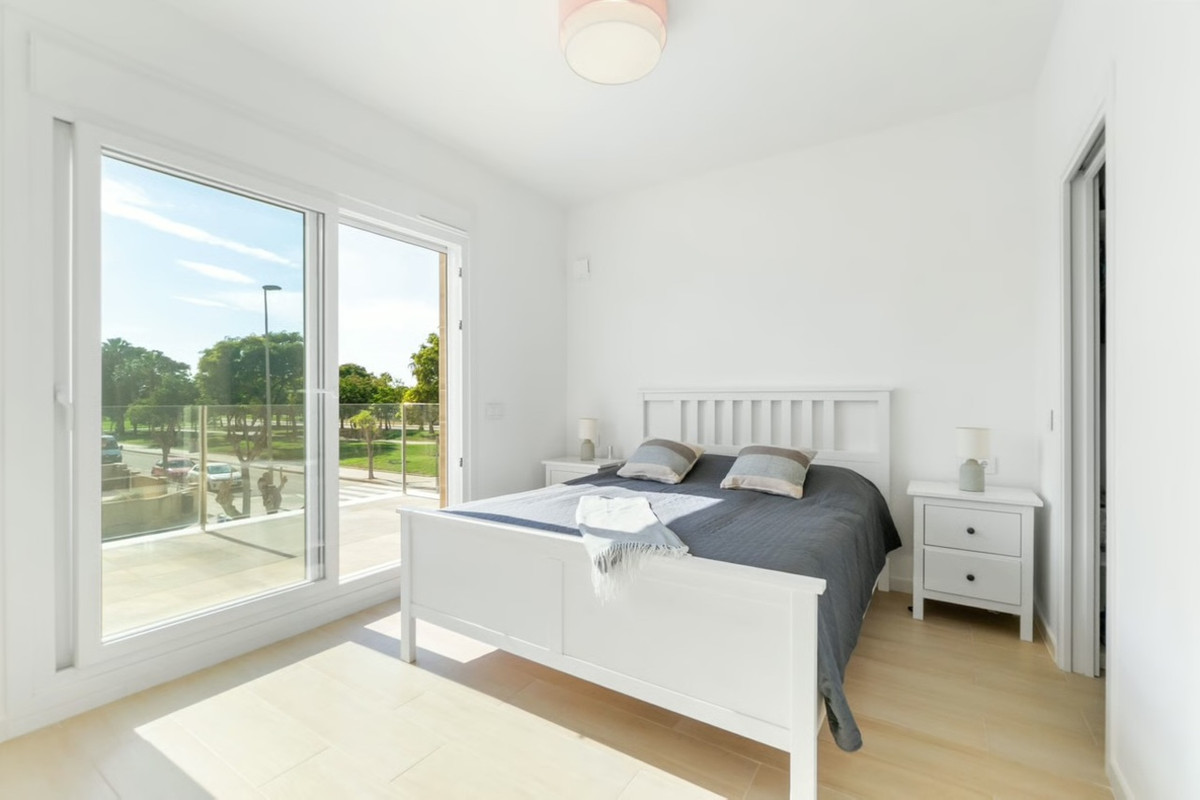 Appartement te koop in Pilar de la Horadada | 3 slaapkamers H5453560