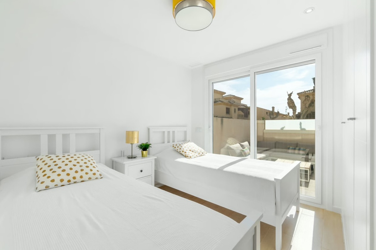 Appartement te koop in Pilar de la Horadada | 3 slaapkamers H5453560