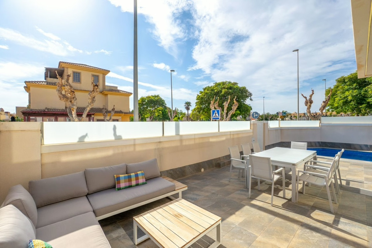 Appartement te koop in Pilar de la Horadada | 3 slaapkamers H5453560