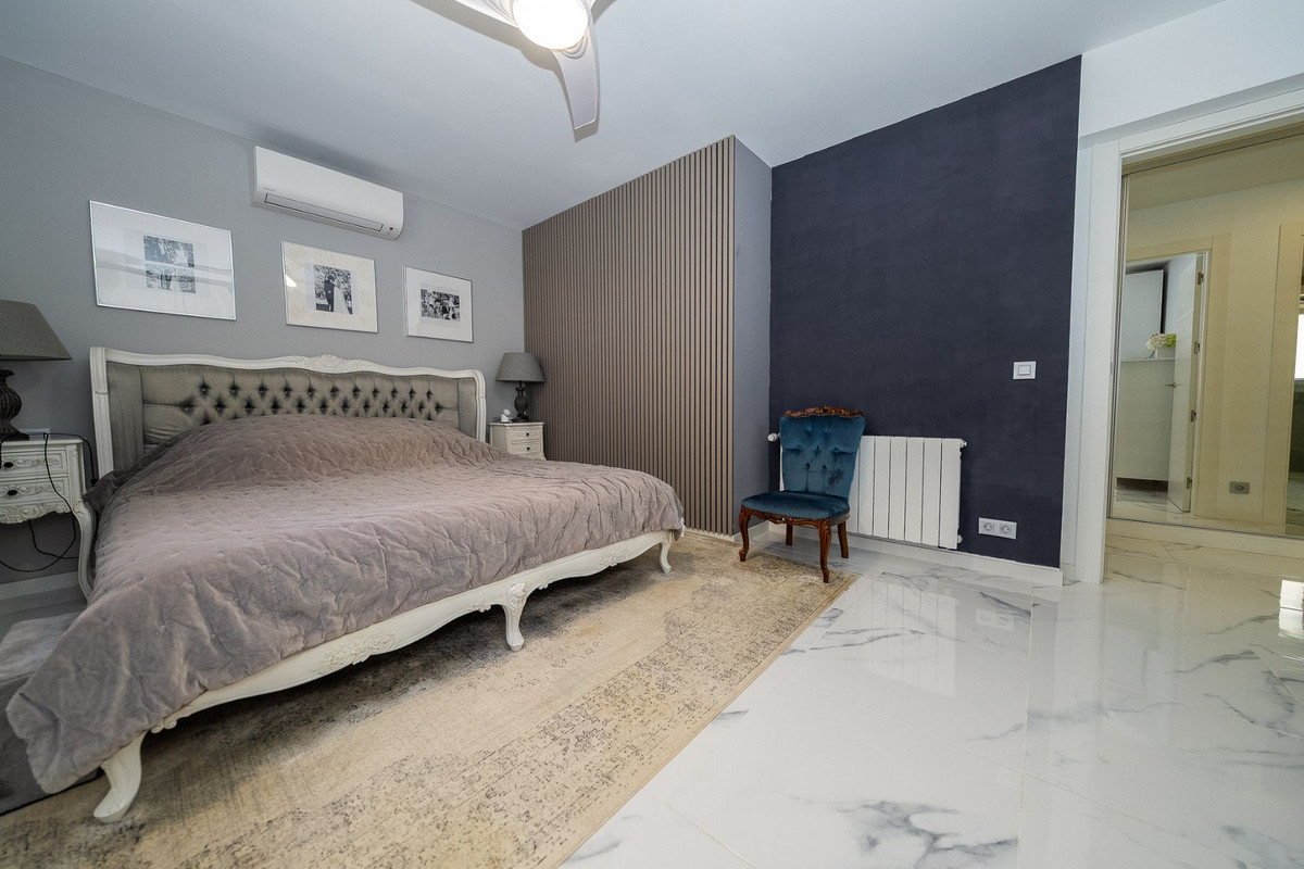 Huis te koop in Pilar de la Horadada | 4 slaapkamers H5495689