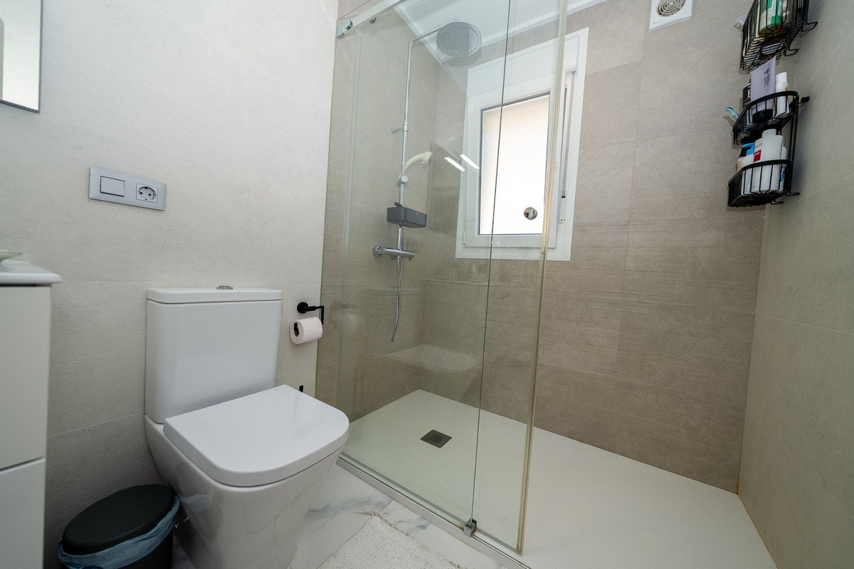 Huis te koop in Pilar de la Horadada | 4 slaapkamers H5495689