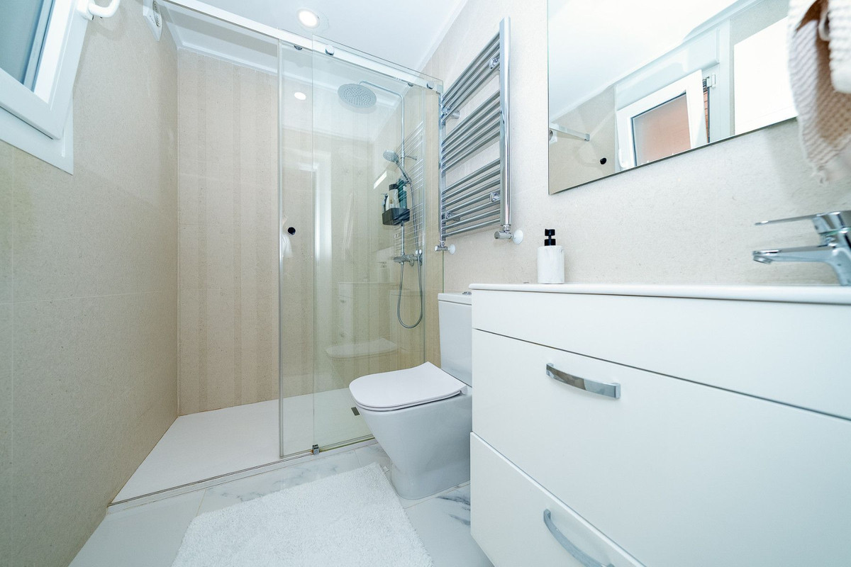 Huis te koop in Pilar de la Horadada | 4 slaapkamers H5495689