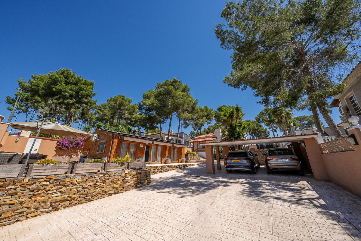 Huis te koop in Pilar de la Horadada | 4 slaapkamers H5495689